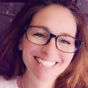 Meet your Posher, Amy